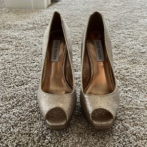 Steve Madden Glitter Peep-toe heels - 7